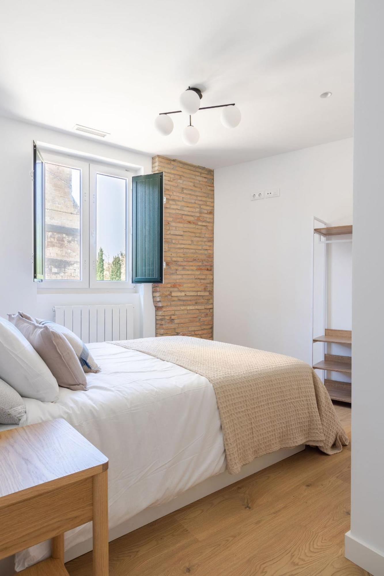 Daniela'S Lovely Apartment Aire Y Wifi By Apartamentos لوغرونيو المظهر الخارجي الصورة